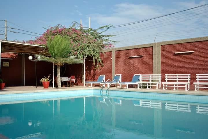 Hotel La Siesta Sullana Екстер'єр фото